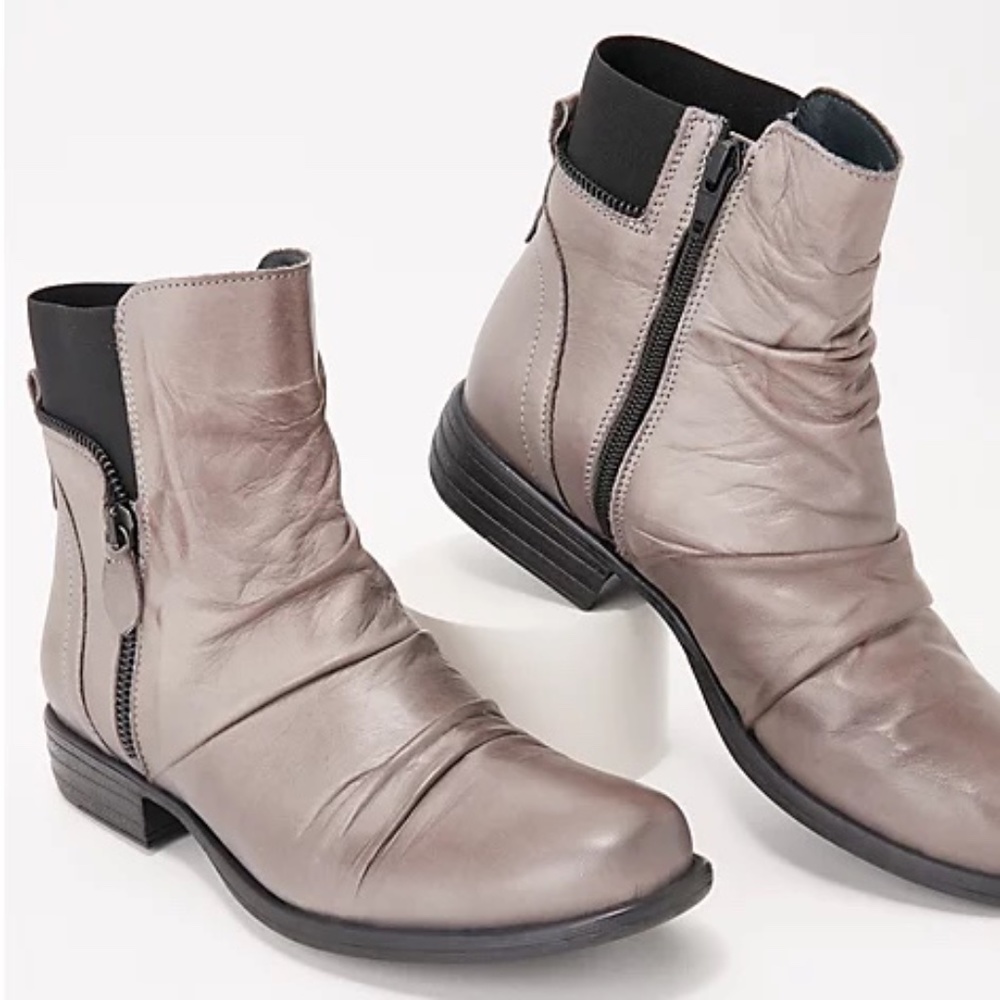 Miz Mooz Laney Leather Wide Width Ankle Boots